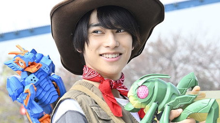 仮面ライダーガッチャード Сезон 1