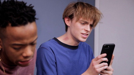 WTH: Welcome to Howler Sezóna 1