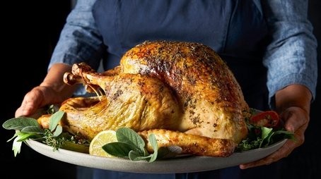 New Thanksgiving Classics (2024) - Episode 9 poster and promotional image