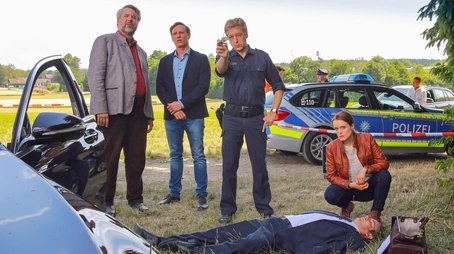 Feldmanns letzte Fahrt (2018) - Episode 23 poster and promotional image