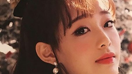 Season 13 – Chuu (2018) - Season 13 poster and promotional image