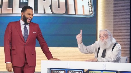 Joshua Malina, Cedric The Entertainer, DL Hughley, George Lopez (2019) - Episode 2 poster and promotional image