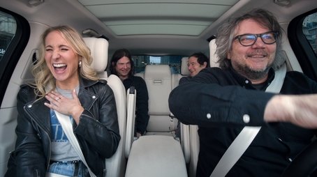 Nikki Glaser & Wilco (2022) - Episode 9 poster and promotional image