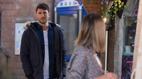 #Hollyoaks (2021) - Episode 21 poster and promotional image