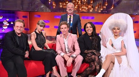 Bono, Taylor Swift, Eddie Redmayne, Alex Scott and Lady Blackbird (2022) - Episode 5 poster and promotional image