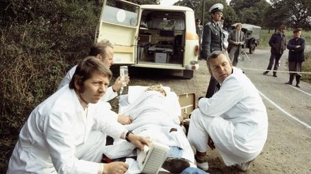 Der Unfall (1982) - Episode 4 poster and promotional image