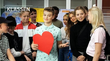 Are Elliot and Karla lovers? (2020) - Episode 56 poster and promotional image