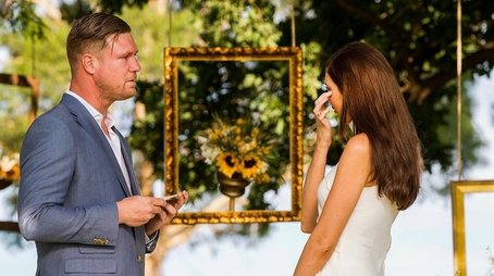 The Vow Renewals Part 1 (2018) - Episode 29 poster and promotional image