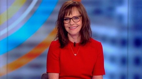 Sally Field and Willie Nelson (2018) - Episode 11 poster and promotional image