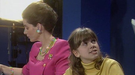 Helen'll Fix It (1993) - Episode 4 poster and promotional image