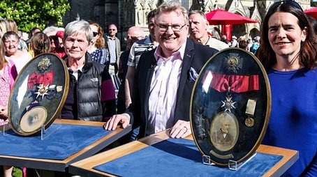 Salisbury Cathedral 2 (2020) - Episode 12 poster and promotional image