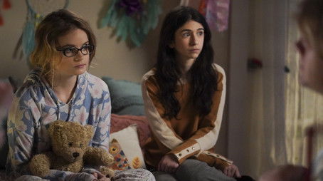 Jungle Centipede (2021) - Episode 2 poster and promotional image