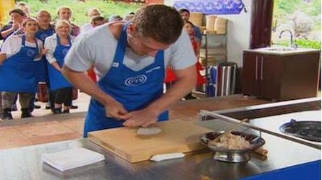 Yum Cha Team Challenge (2012) - Episode 16 poster and promotional image