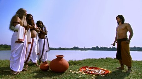 Kunti's message to the Pandavas (2014) - Episode 18 poster and promotional image