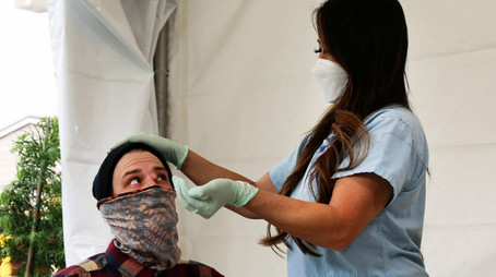Dr. Pimple Popper, la dottoressa schiacciabrufoli Stagione 6