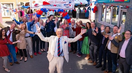 25 Years of Bargain Hunt (2025) - Episode 25 poster and promotional image