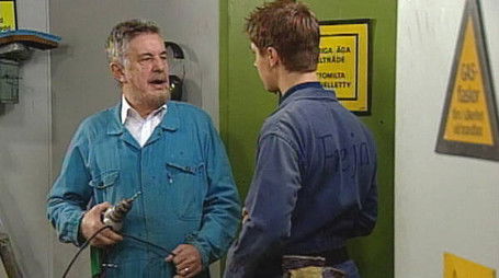 En grop åt andra (1997) - Episode 12 poster and promotional image