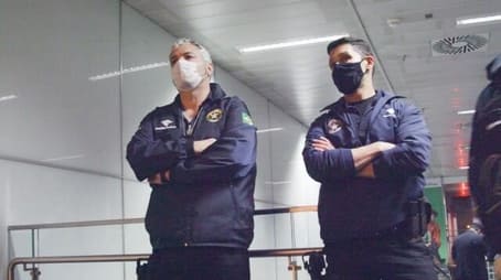 Aeroporto: Área Restrita47