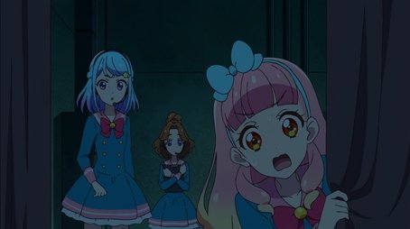 Merry Friends Christmas (2018) - Episode 37 poster and promotional image