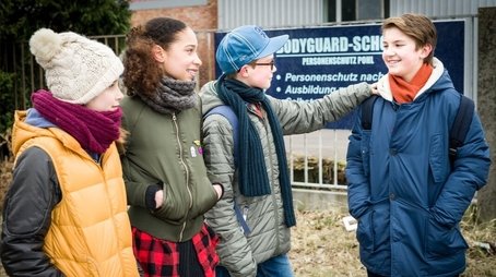 Der Bodyguard (2017) - Episode 4 poster and promotional image