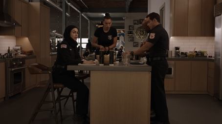 9-1-1: Lone Star44