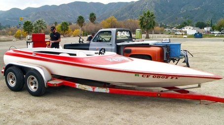 Boatkill! The Muscle Truck-to-Boat Extreme LS Engine Swap! (2015) - Episode 1 poster and promotional image