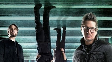 Season 17 (2018) - Season 17 poster and promotional image