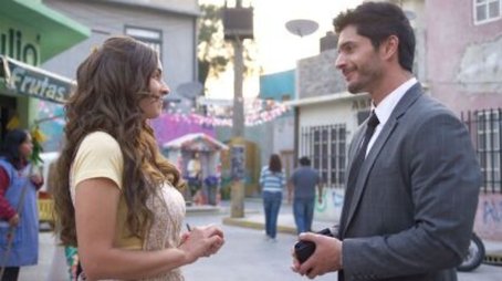 Conocí a una mujer muy interesante (2024) - Episode 3 poster and promotional image