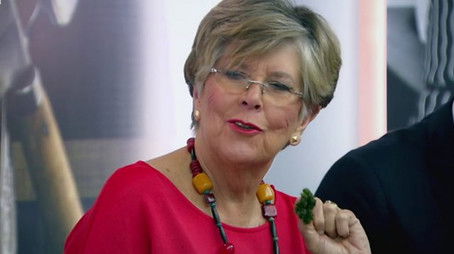 London & South East Judging (2016) - Episode 30 poster and promotional image