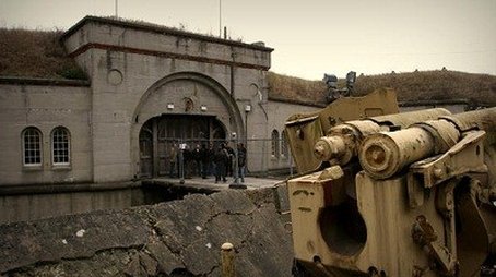 Fort Horsted (2012) - Episode 9 poster and promotional image