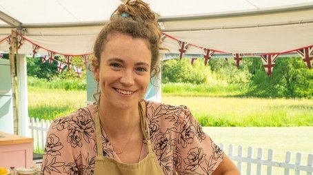 Pastry Week (2023) - Episode 5 poster and promotional image