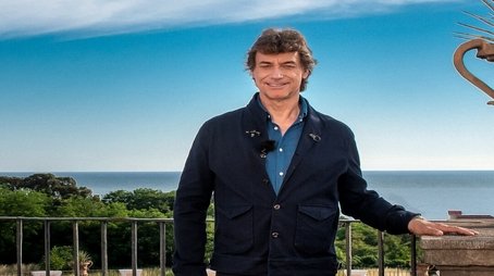 Dal Palazzo della Ragione di Padova alle meraviglie del Miglio d'Oro nel Golfo di Napoli (2022) - Episode 4 poster and promotional image