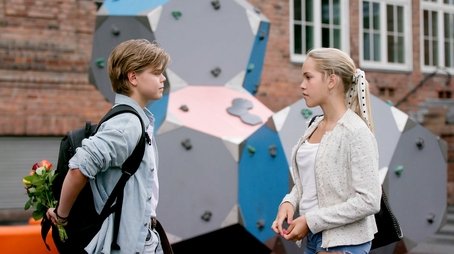 Do you promise? (2023) - Episode 3 poster and promotional image