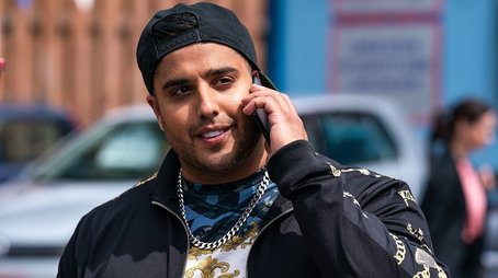 04/10/2019 (2019) - Episode 160 poster and promotional image