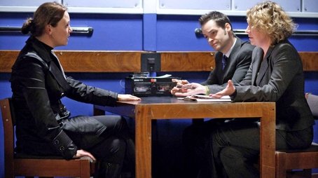 26/01/2010 (2010) - Episode 16 poster and promotional image