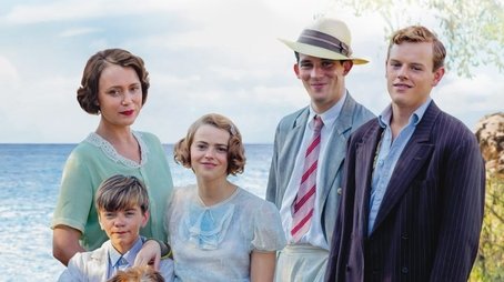 Series 2 (2017) - Season 2 poster and promotional image