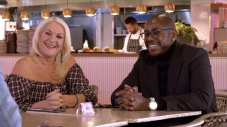 Celebs Go Dating Σεζόν 10