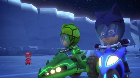 Owlette Slips Up (2019) - Episode 20 poster and promotional image