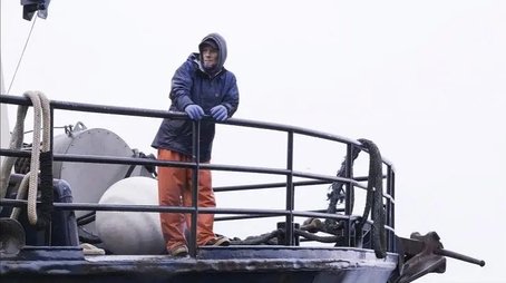 Extreme Arctic (2021) - Episode 12 poster and promotional image