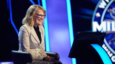 In the Hot Seat: Hannibal Buress and Catherine O’Hara (2020) - Episode 5 poster and promotional image