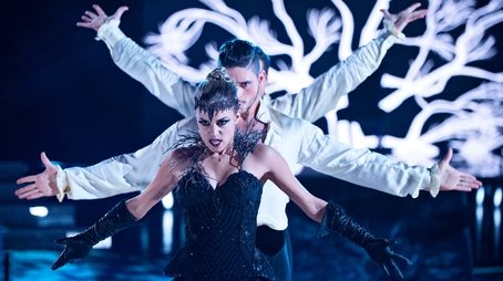 Week 10: Semi-Finals (2016) - Episode 13 poster and promotional image