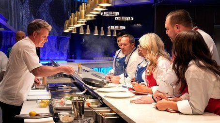 Restaurant Takeover Hell's Kitchen (2023) - Episode 17 poster and promotional image