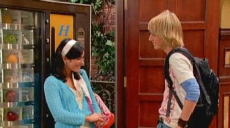 Cory in the House Sezóna 1