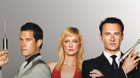 Season 2 (2004) - Season 2 poster and promotional image