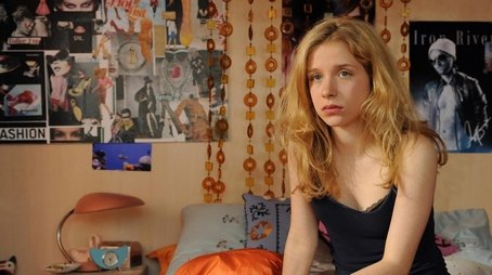 Das verkaufte Lächeln (2014) - Episode 36 poster and promotional image