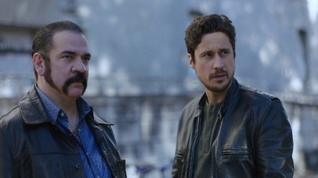 Plata o Plomo (2021) - Episode 6 poster and promotional image