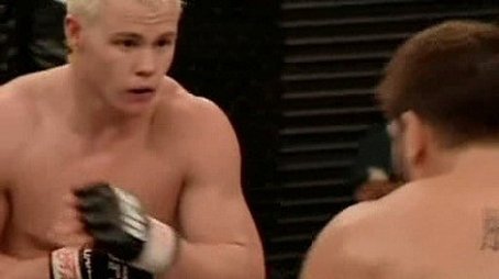Middleweight Semifinal #2 (2006) - Episode 12 poster and promotional image