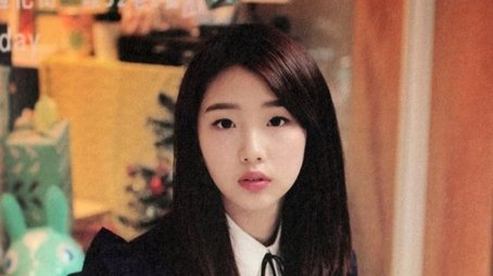 Season 4 – YeoJin (2017) - Season 4 poster and promotional image