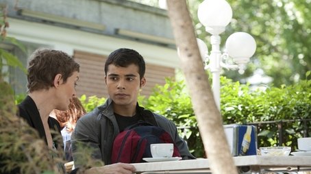Romeo y Julieta (2010) - Episode 2 poster and promotional image