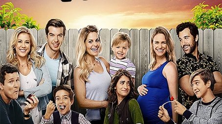 Fuller House (2016) poster